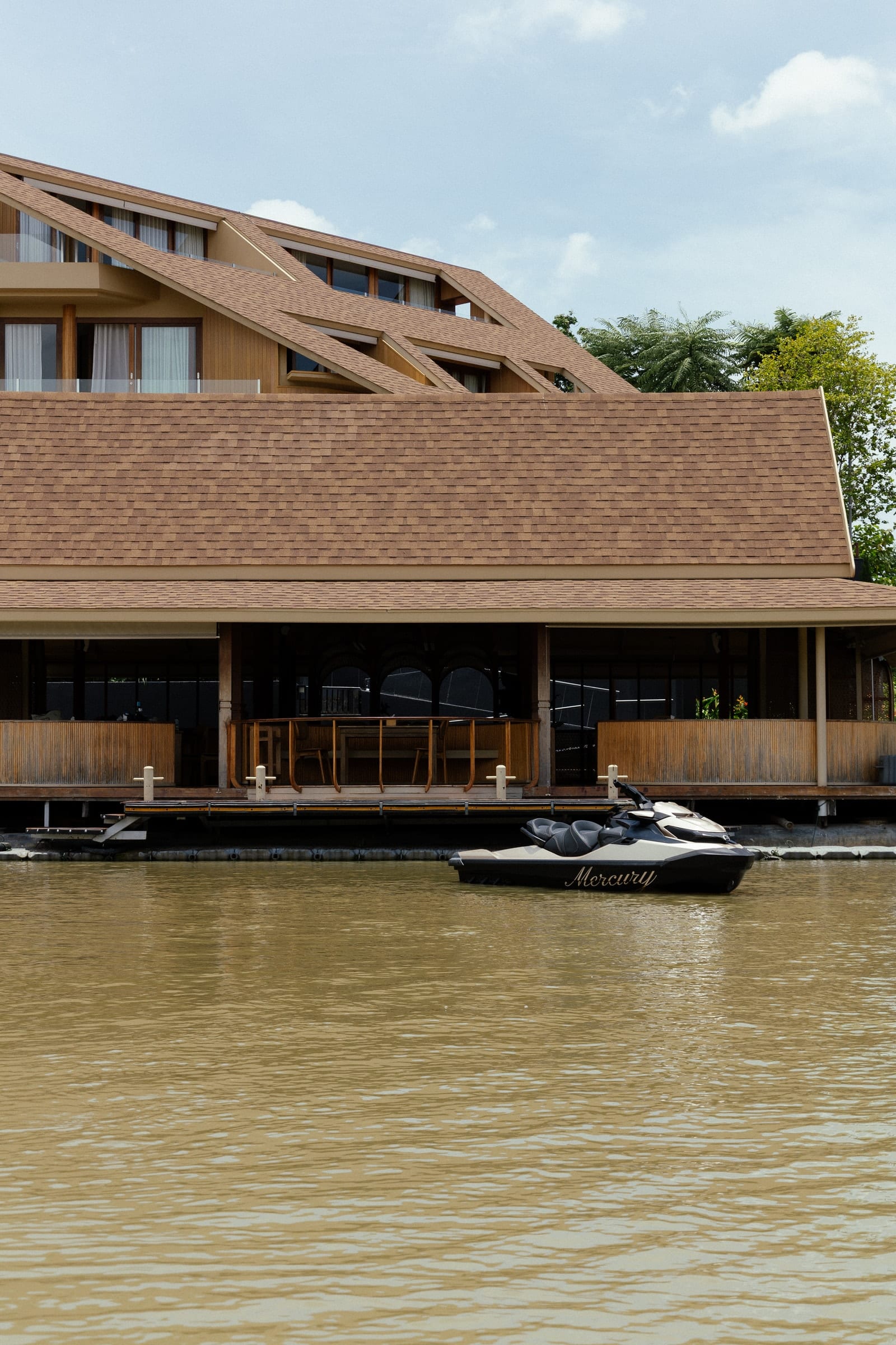 ท่าเรือยามเย็น — Mercury GT jet ski Ayutthaya (2)