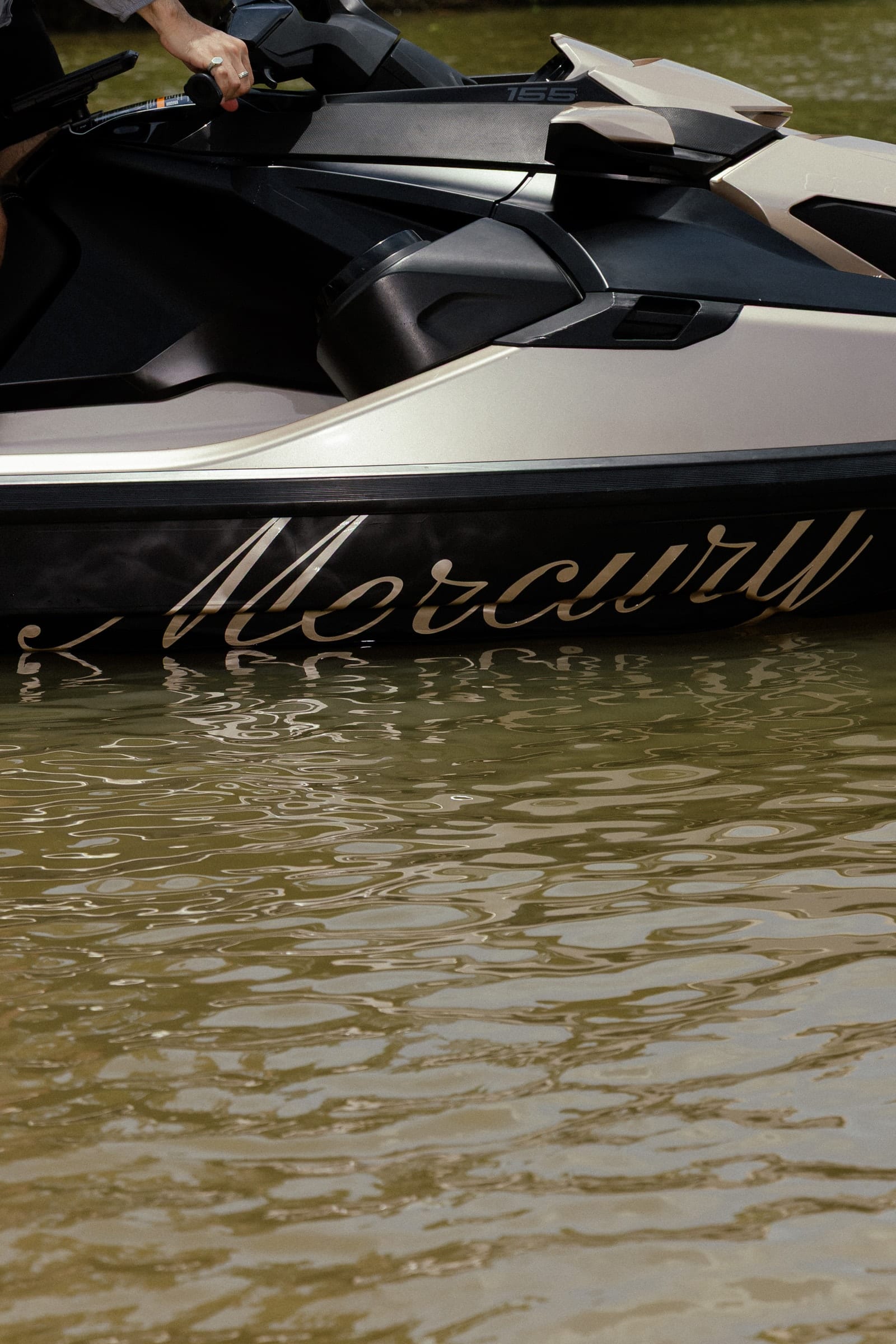ท่าเรือยามเย็น — Mercury GT jet ski Ayutthaya (11)
