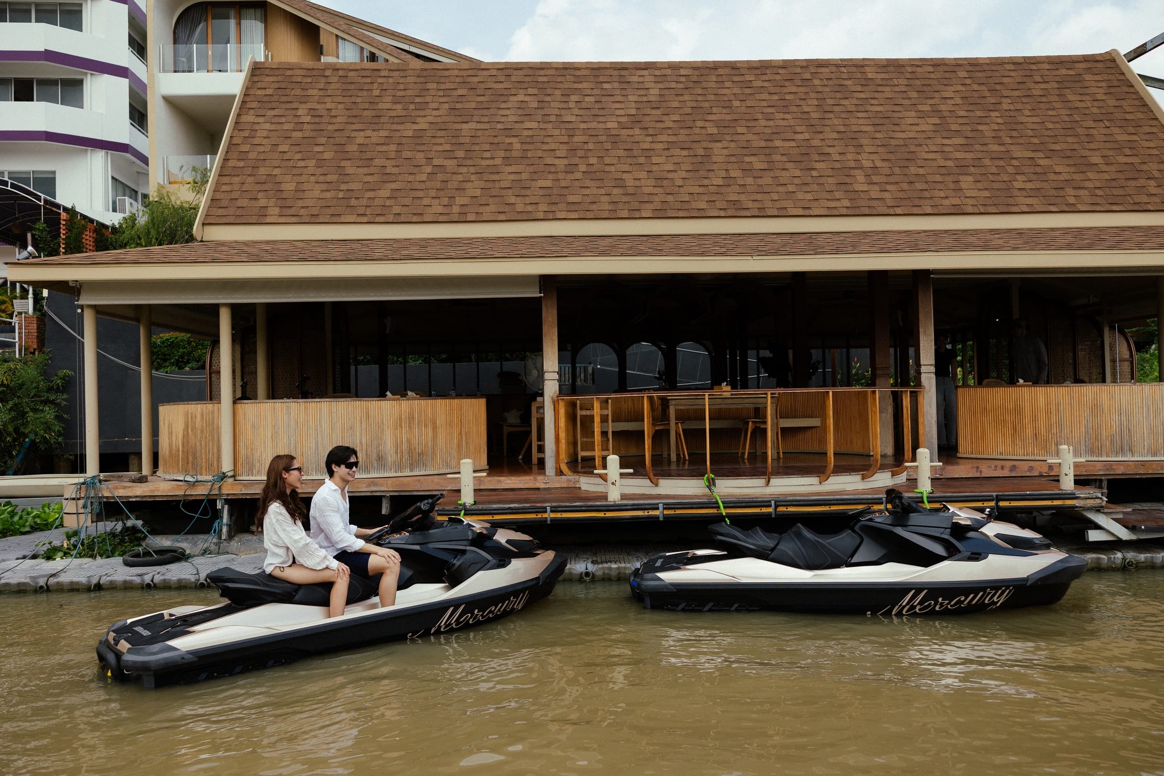 ท่าเรือยามเย็น — Mercury GT jet ski Ayutthaya (12)
