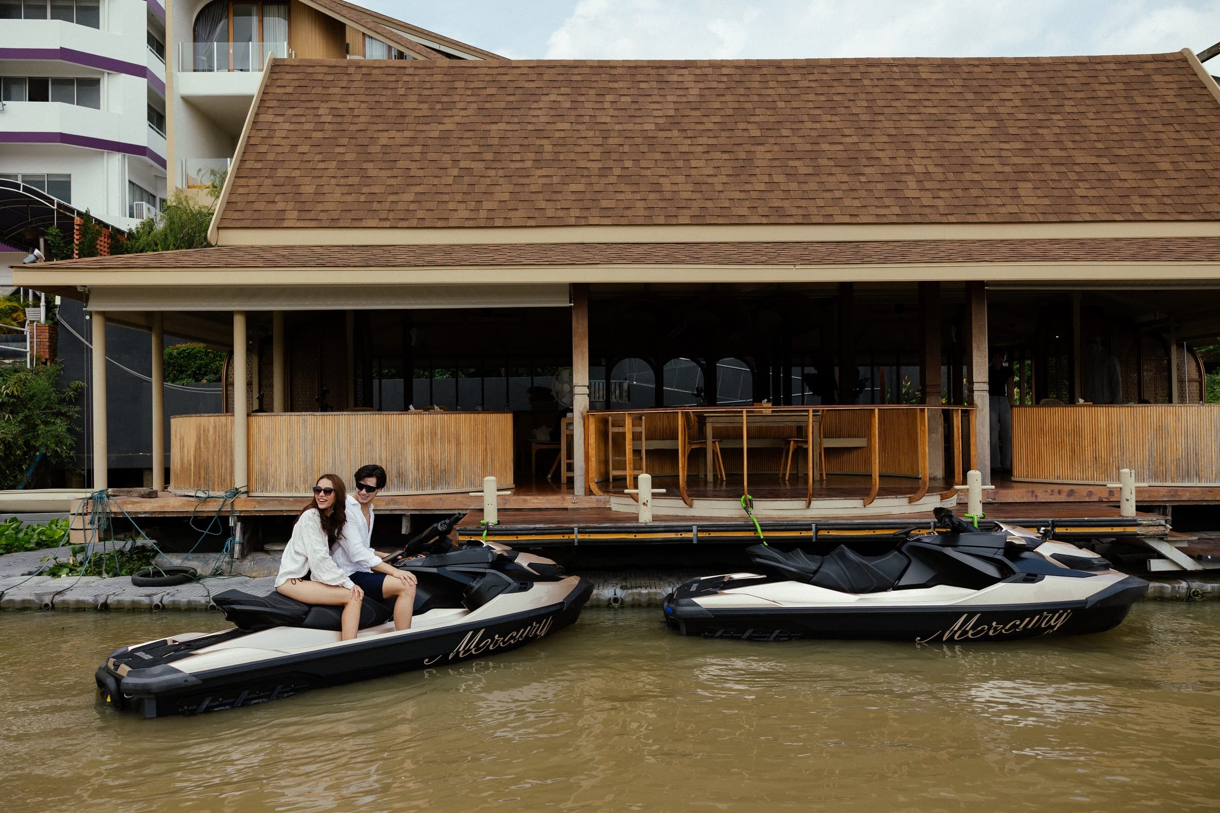 ท่าเรือยามเย็น — Mercury GT jet ski Ayutthaya (13)