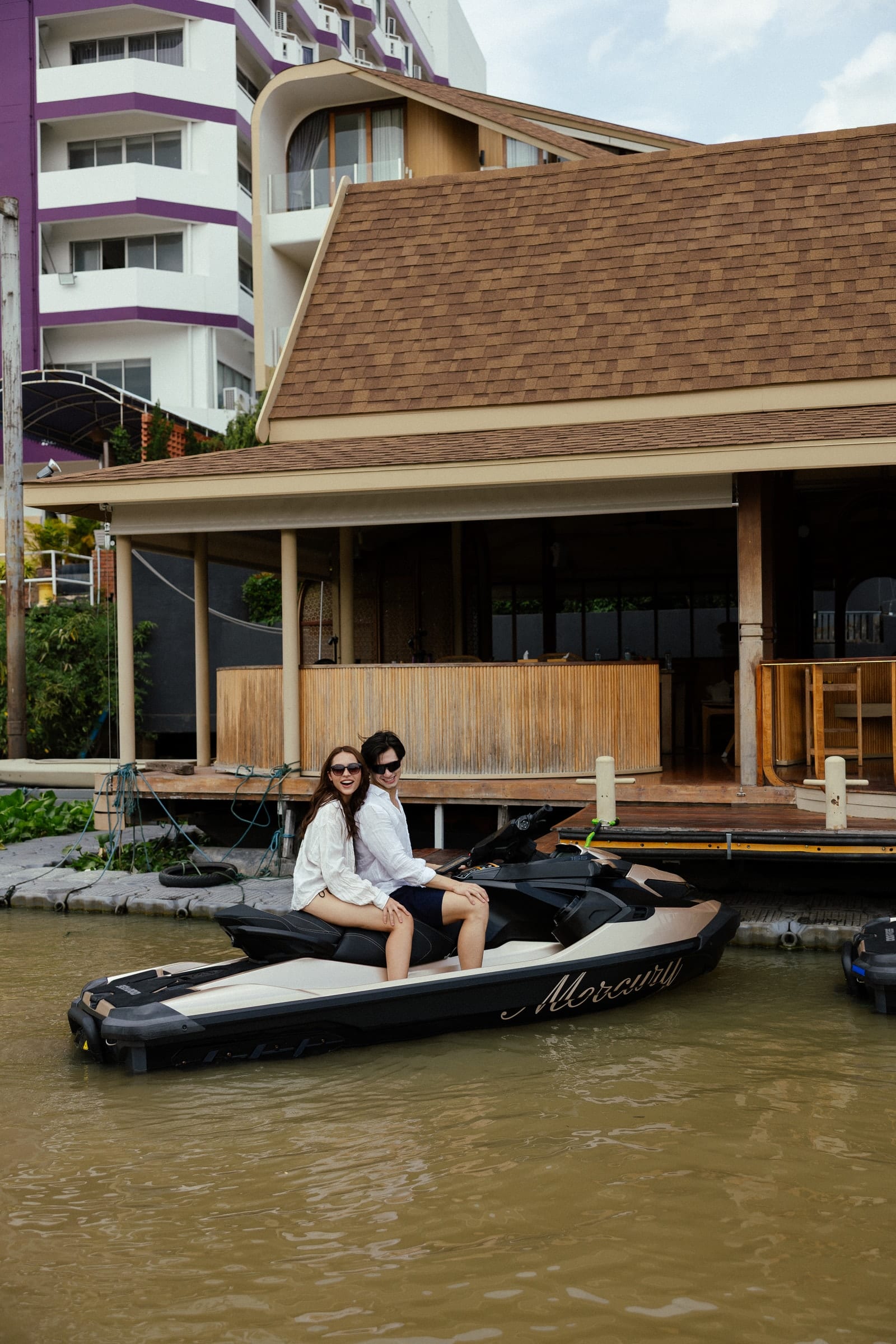 ท่าเรือยามเย็น — Mercury GT jet ski Ayutthaya (15)
