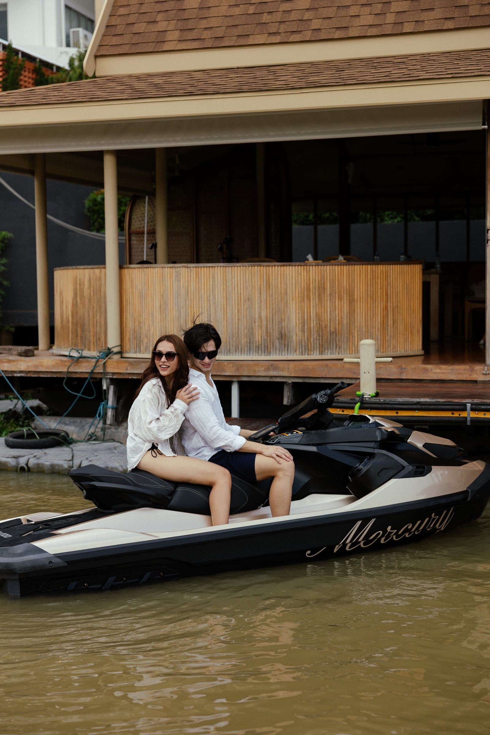 ท่าเรือยามเย็น — Mercury GT jet ski Ayutthaya (16)