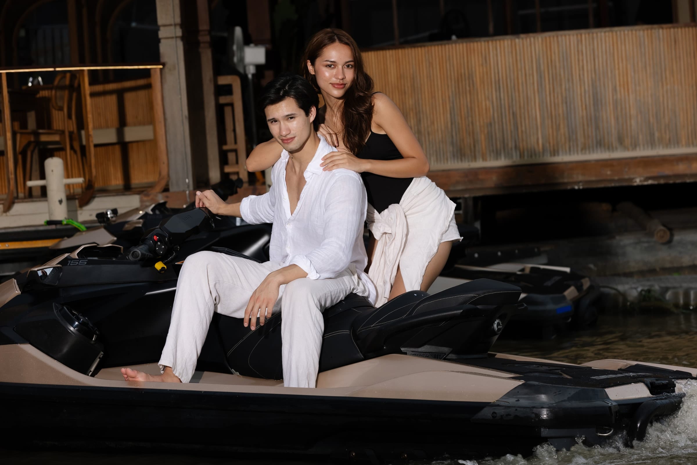 ท่าเรือยามเย็น — Mercury GT jet ski Ayutthaya (43)