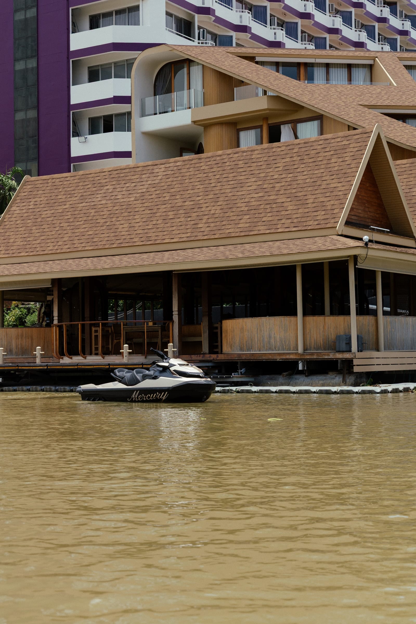 ท่าเรือยามเย็น — Mercury GT jet ski Ayutthaya (47)
