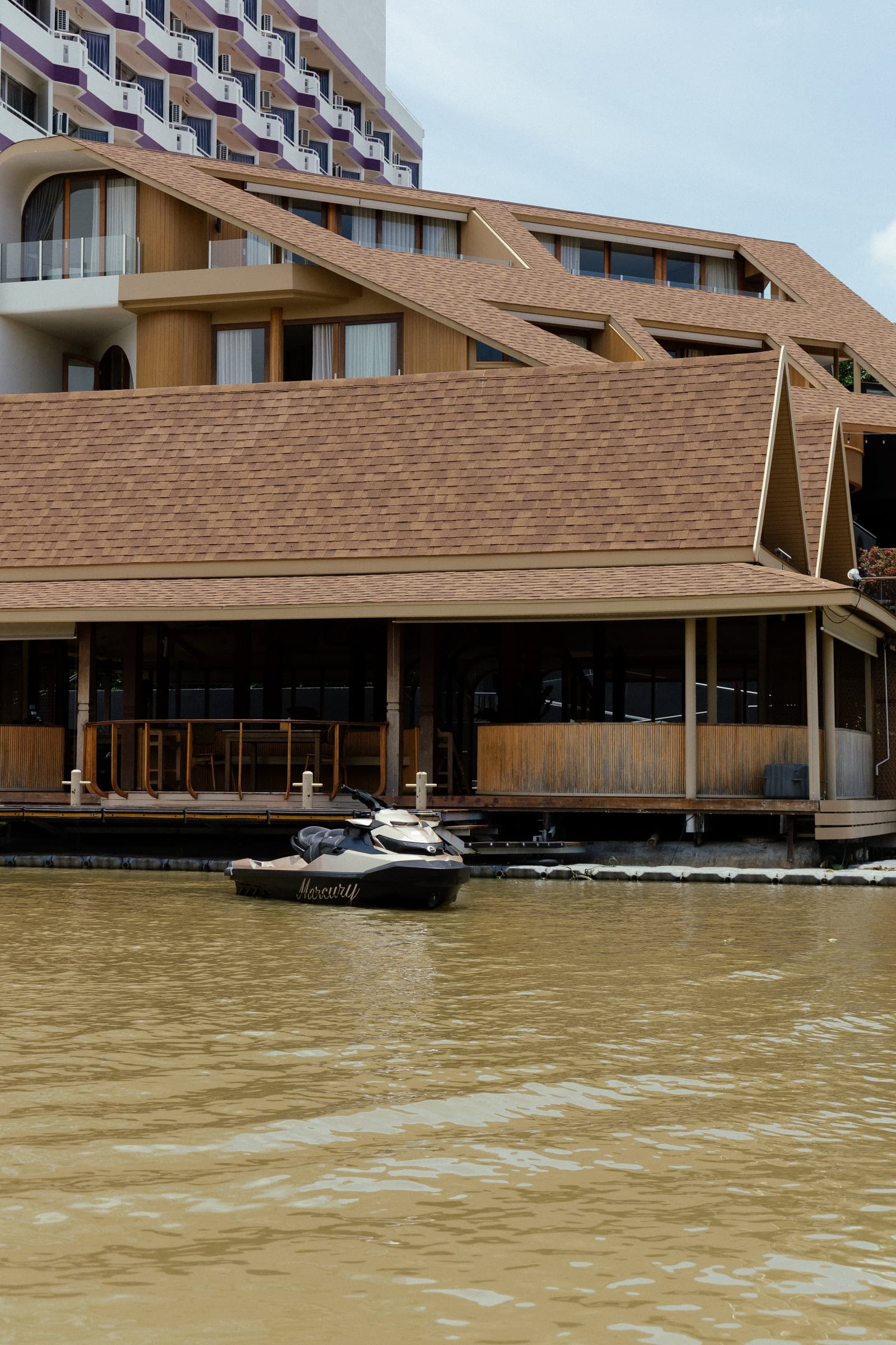 ท่าเรือยามเย็น — Mercury GT jet ski Ayutthaya (51)