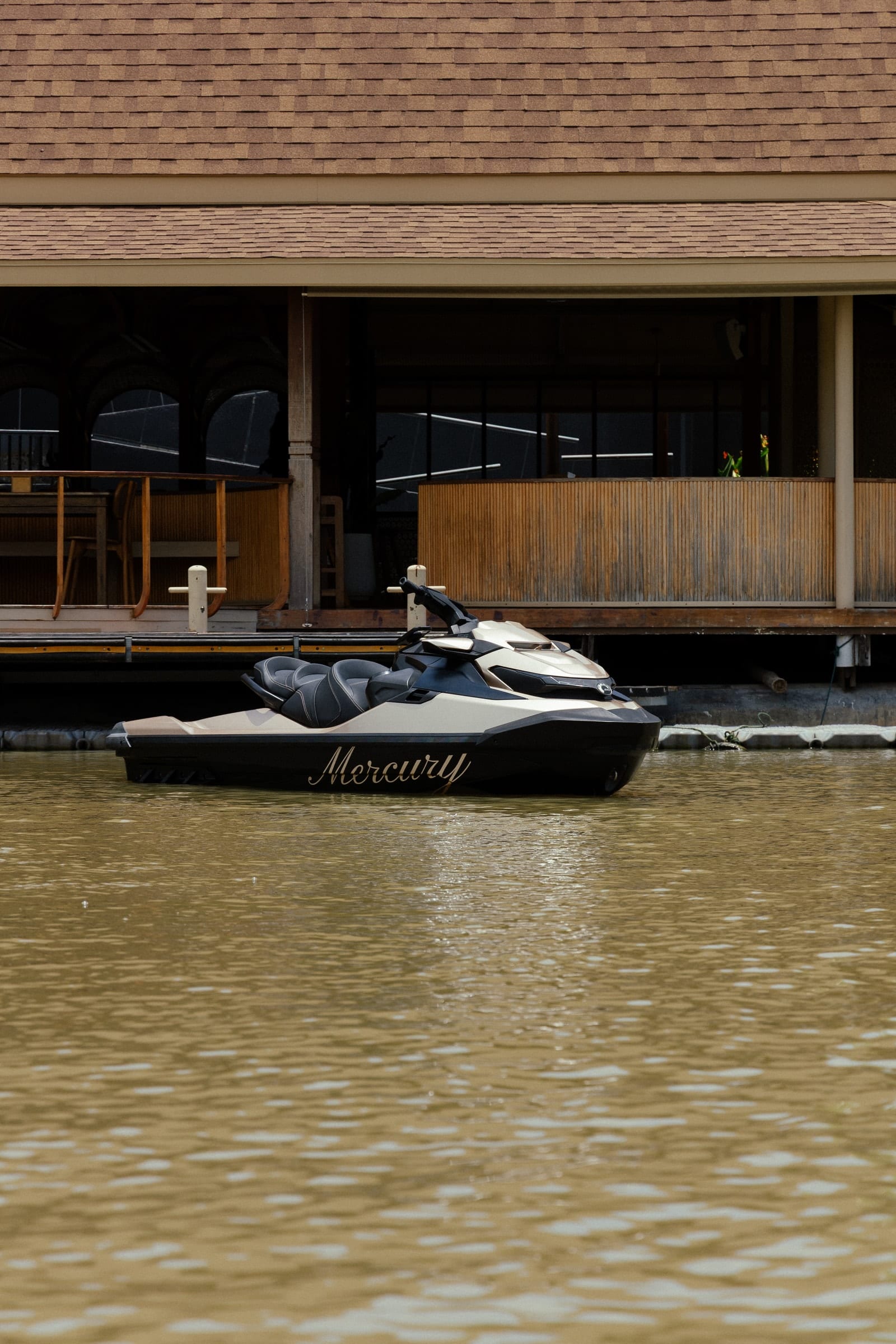 ท่าเรือยามเย็น — Mercury GT jet ski Ayutthaya (52)