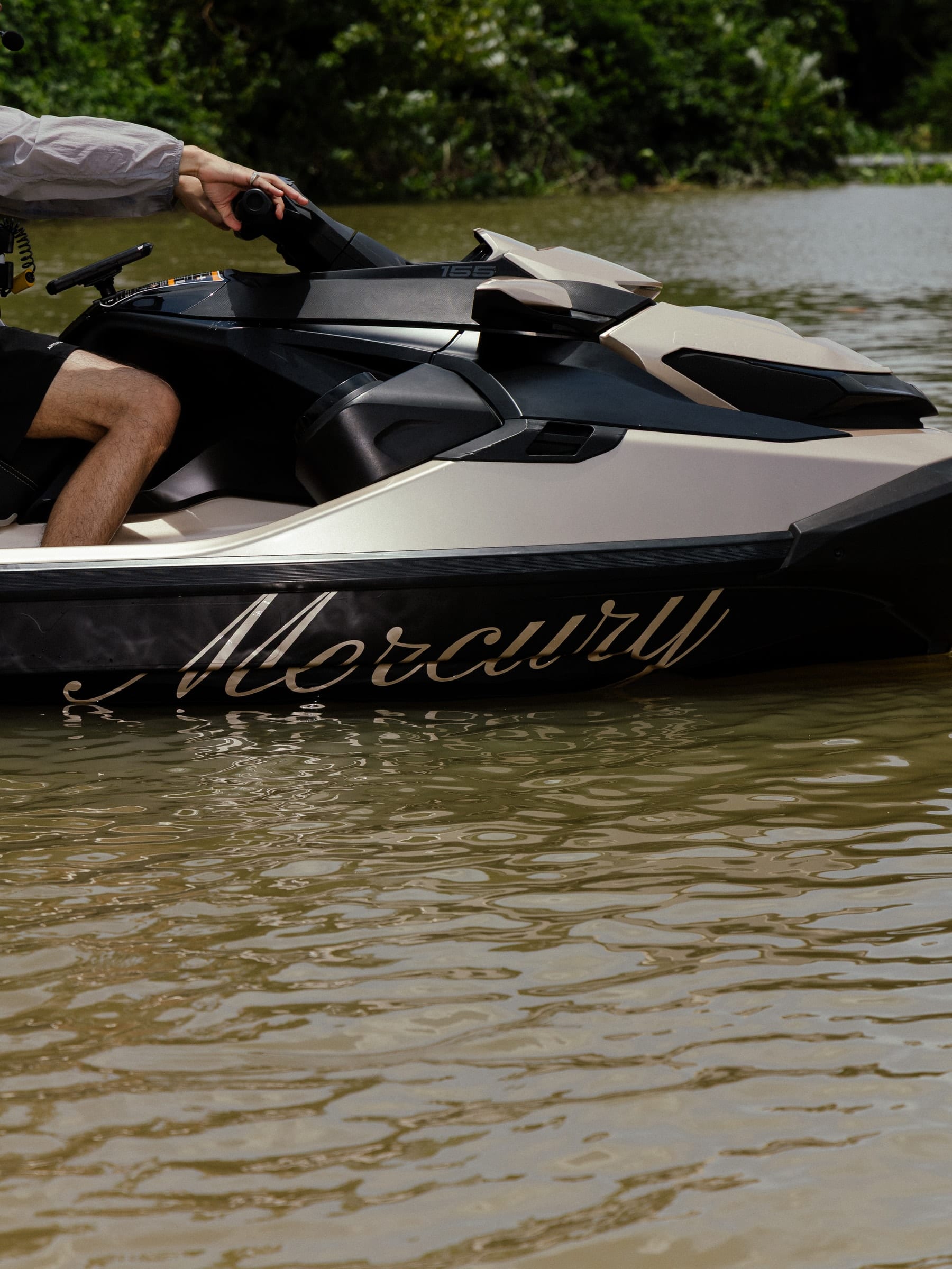 ท่าเรือยามเย็น — Mercury GT jet ski Ayutthaya (53)