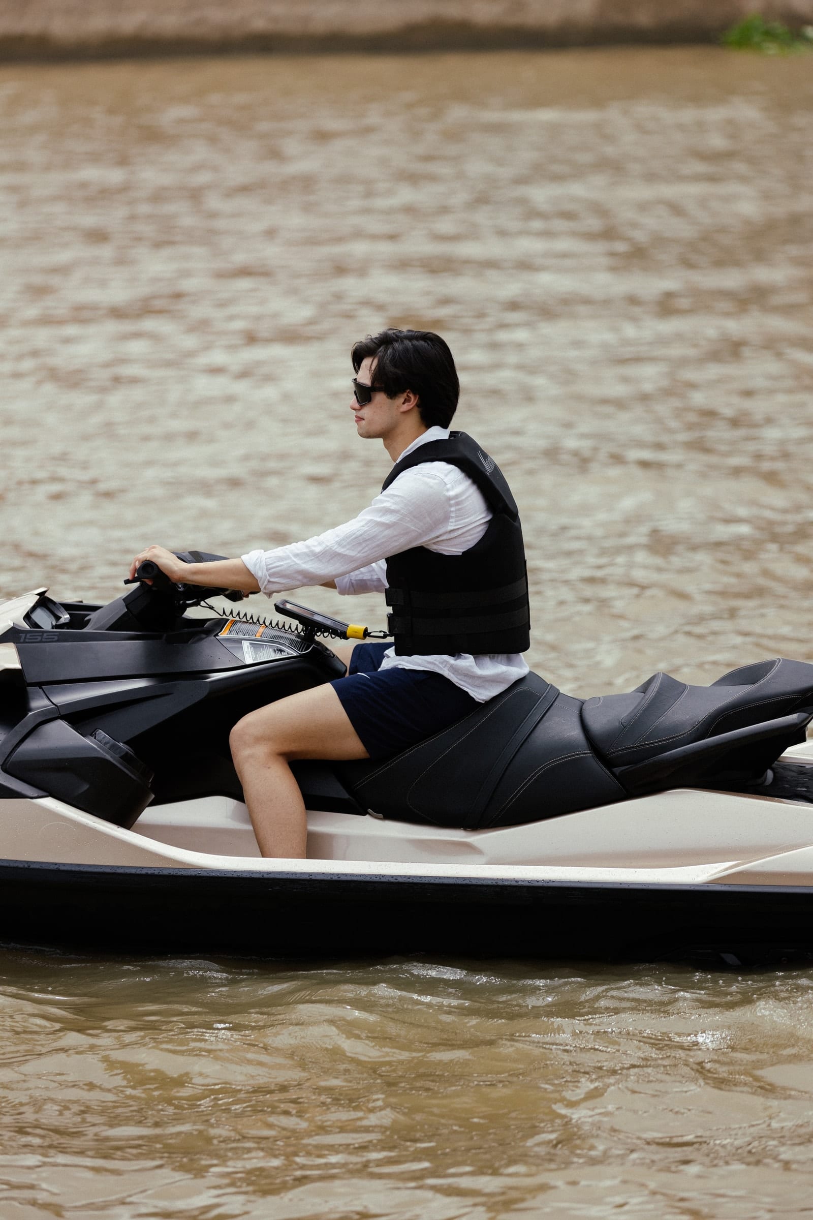 เปิดคันเร่ง — Mercury GT jet ski Ayutthaya (18)