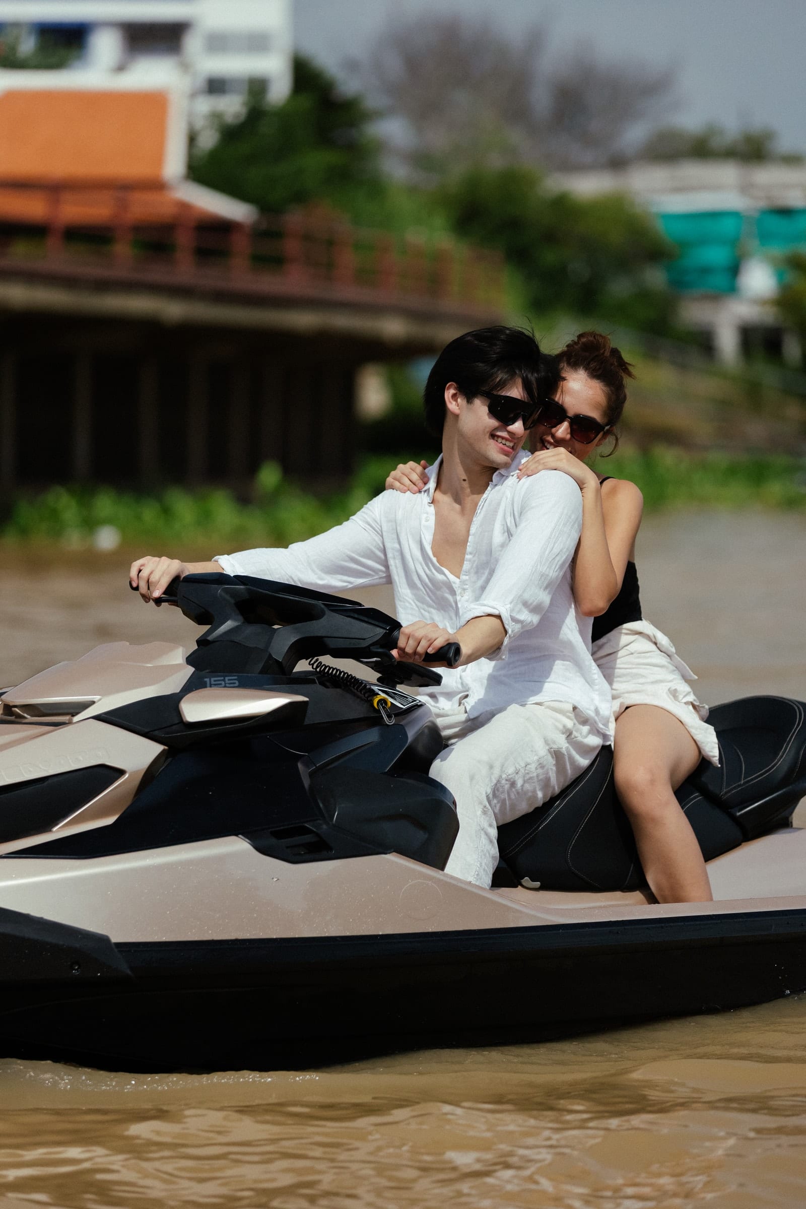 ต่อหน้าวัดไชยวัฒนาราม — Mercury GT jet ski Ayutthaya (7)