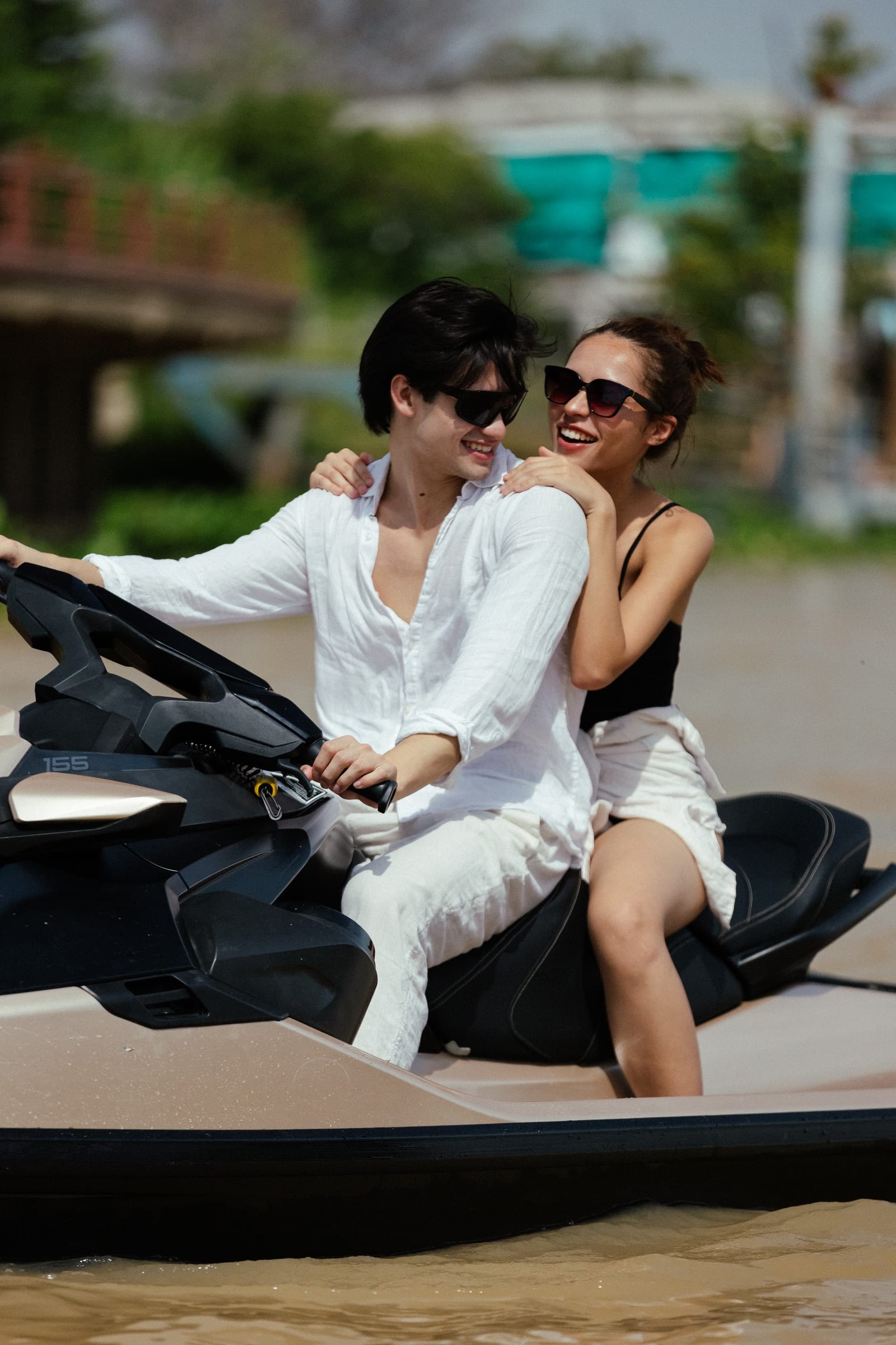 ต่อหน้าวัดไชยวัฒนาราม — Mercury GT jet ski Ayutthaya (8)