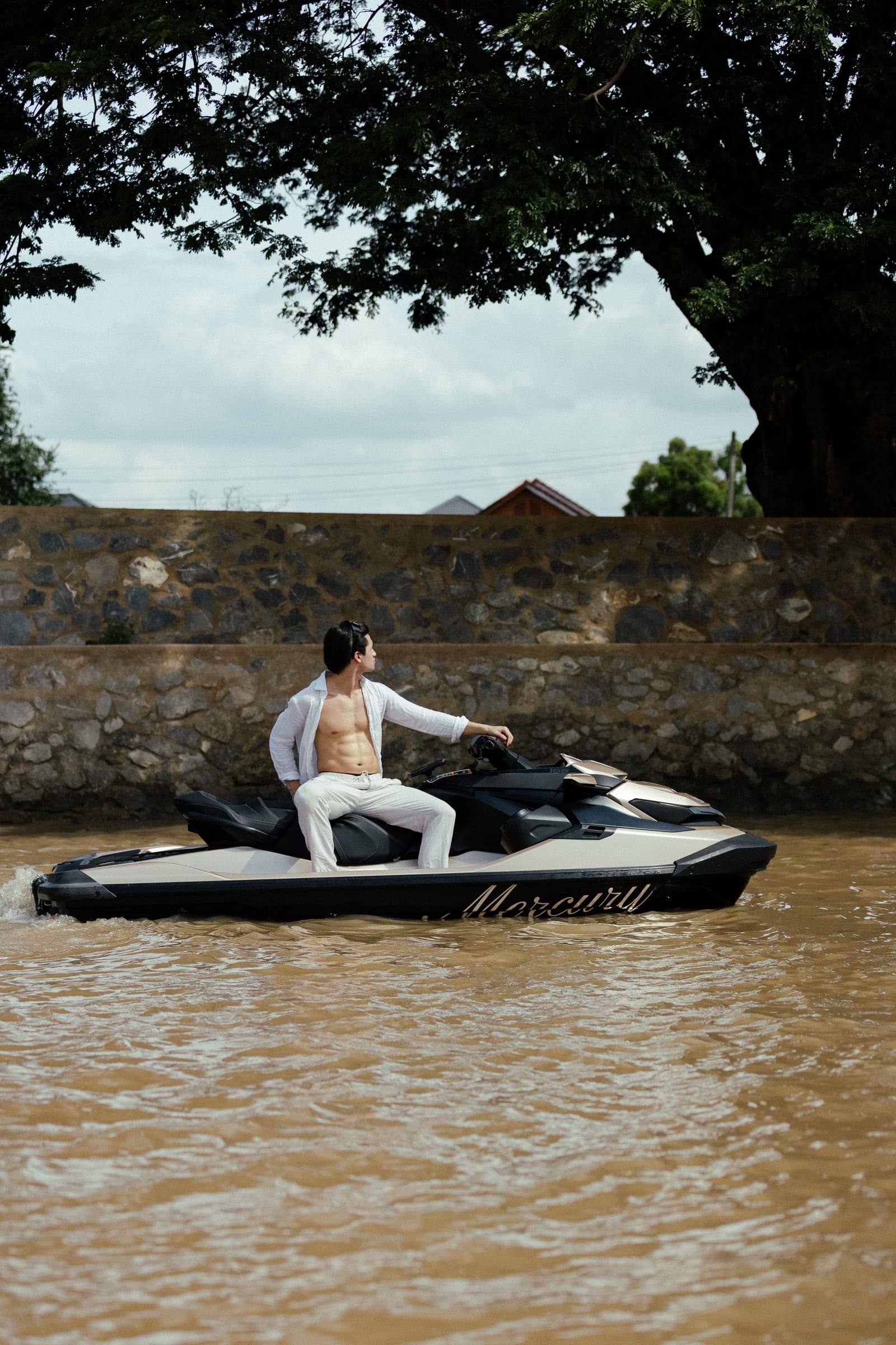 เปิดคันเร่ง — Mercury GT jet ski Ayutthaya (33)