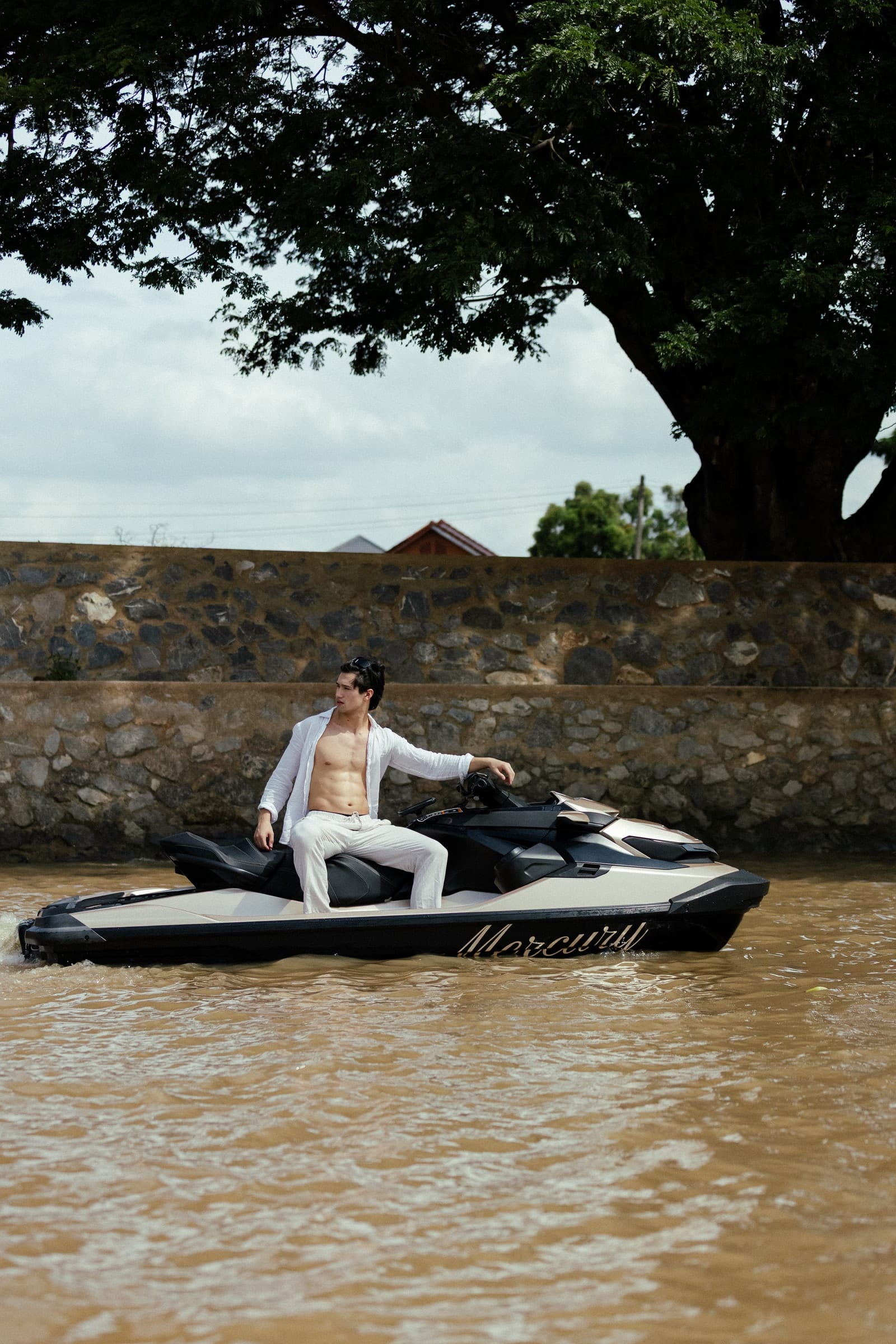 เปิดคันเร่ง — Mercury GT jet ski Ayutthaya (35)