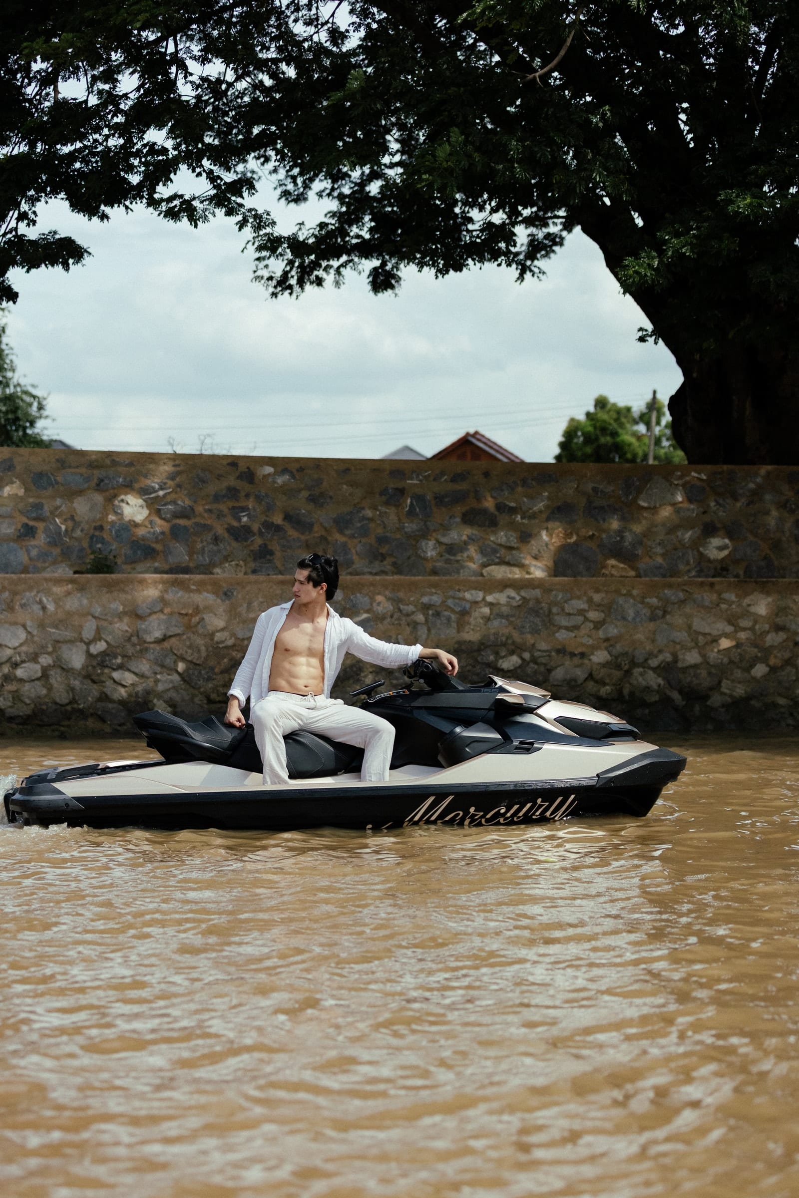 เปิดคันเร่ง — Mercury GT jet ski Ayutthaya (36)