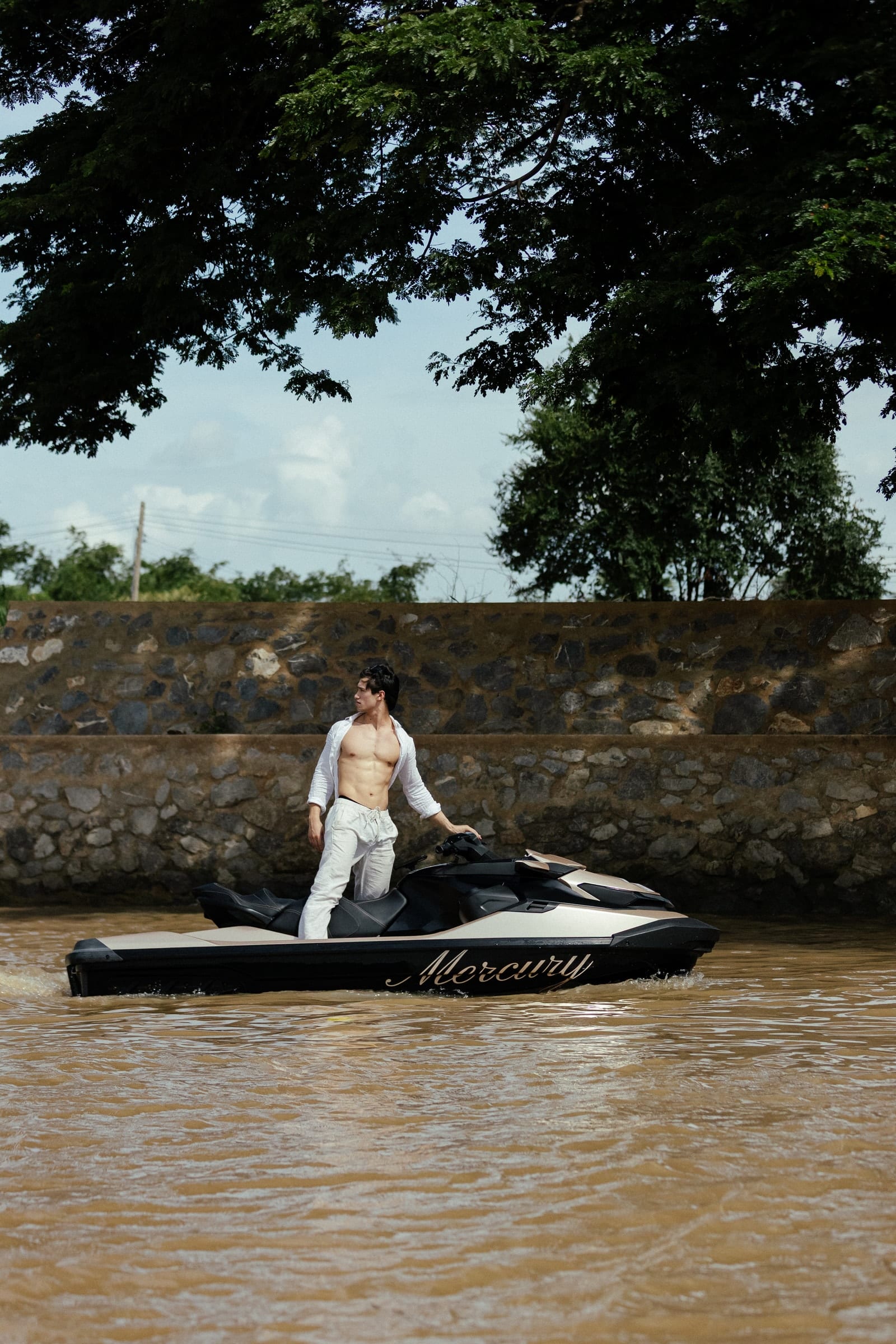 เปิดคันเร่ง — Mercury GT jet ski Ayutthaya (37)