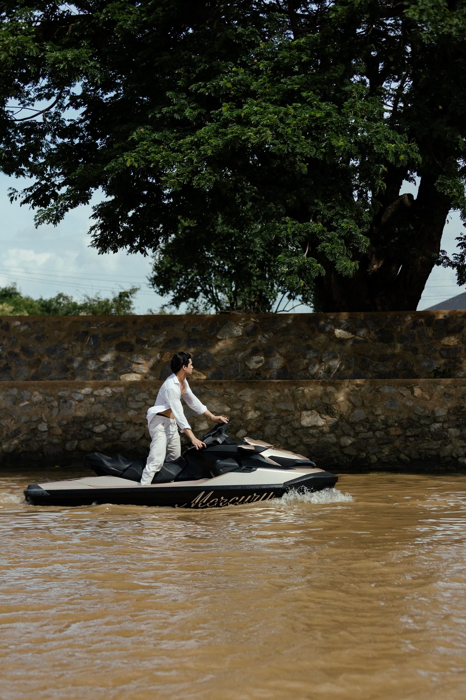 เปิดคันเร่ง — Mercury GT jet ski Ayutthaya (38)