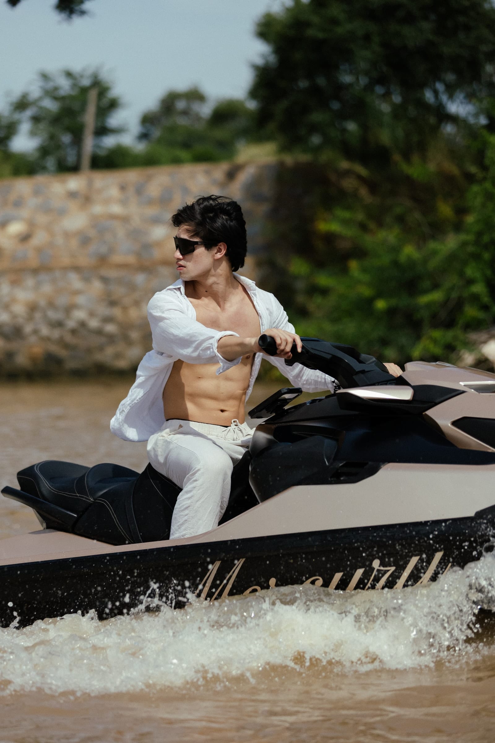 เปิดคันเร่ง — Mercury GT jet ski Ayutthaya (43)