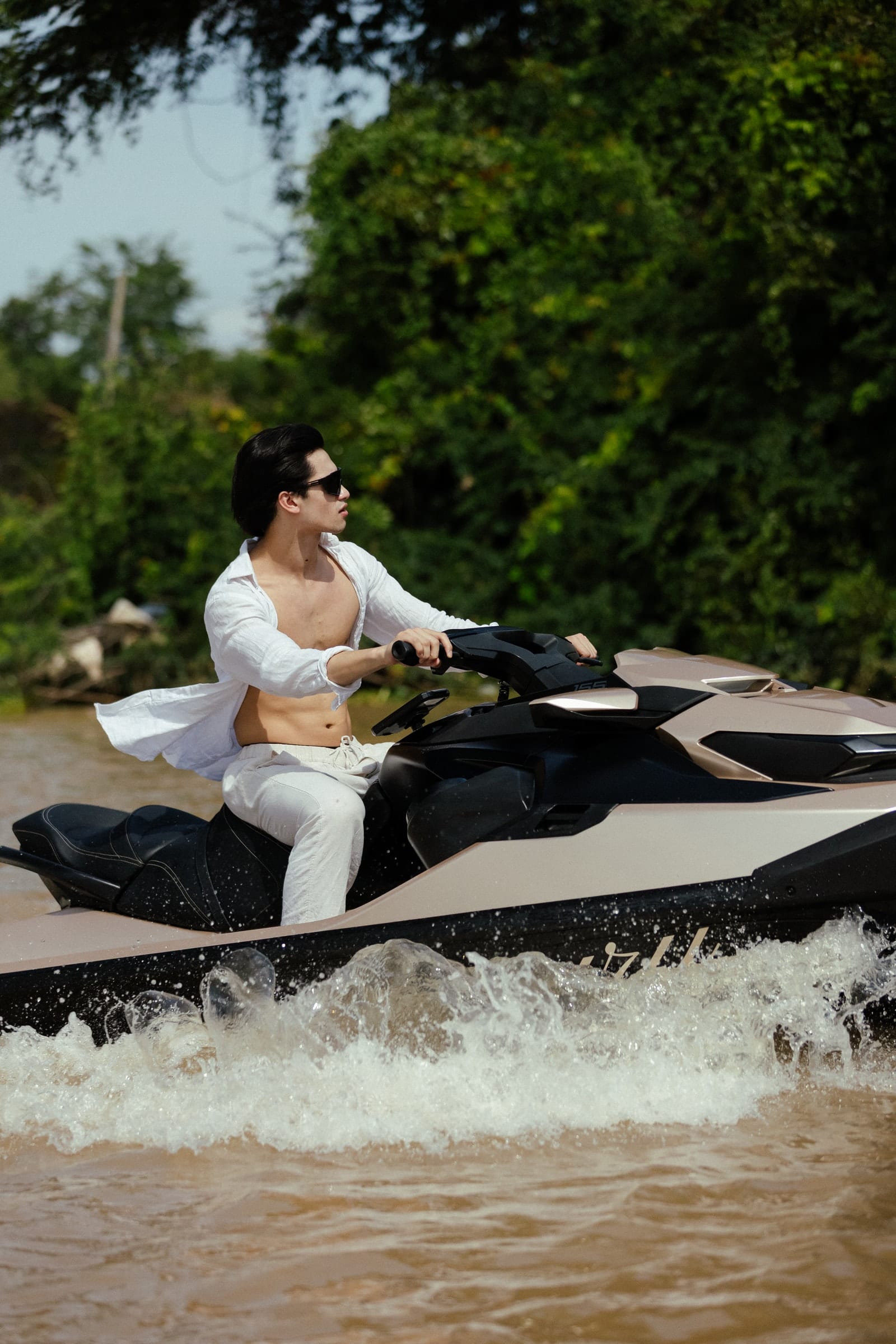 เปิดคันเร่ง — Mercury GT jet ski Ayutthaya (44)