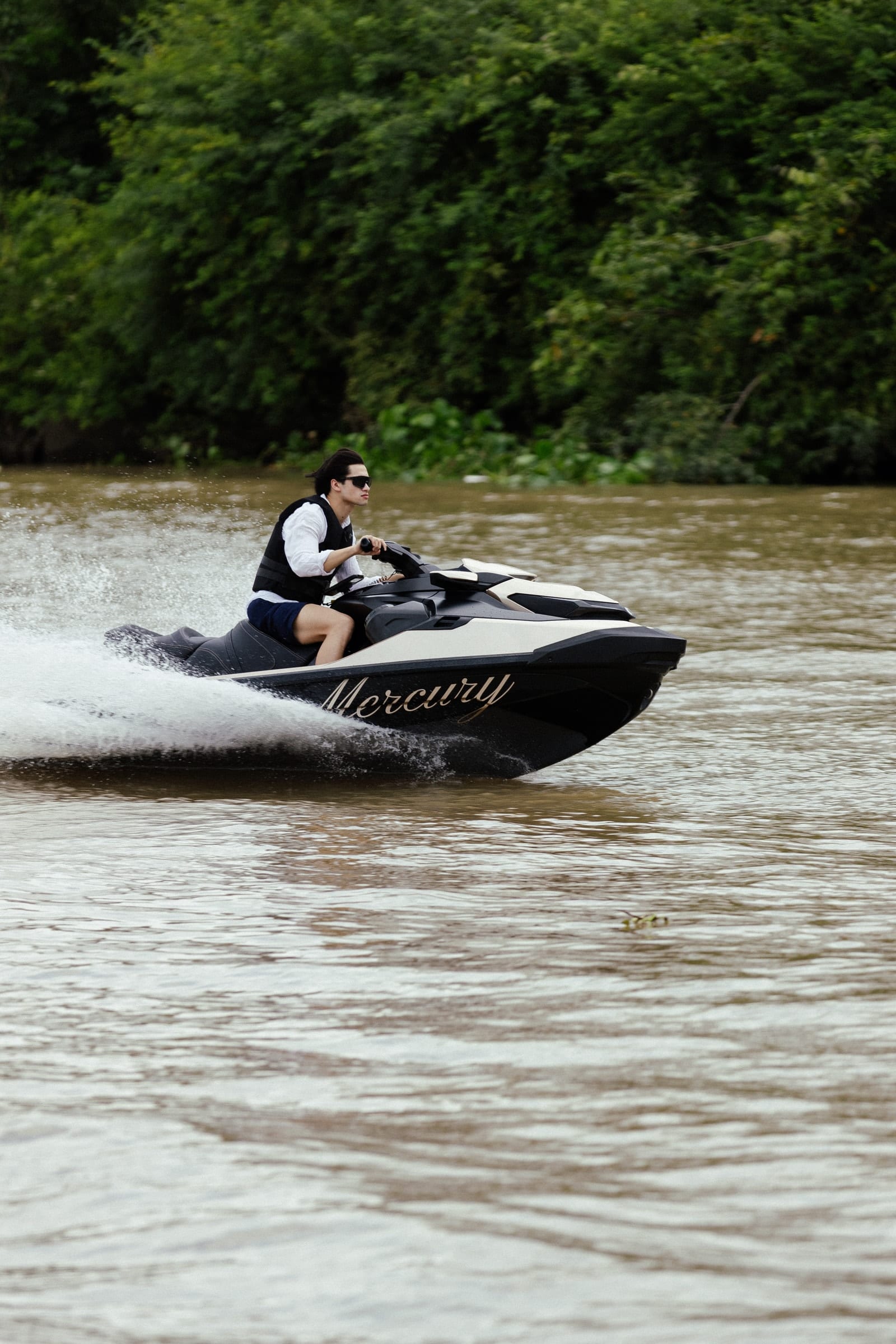 เปิดคันเร่ง — Mercury GT jet ski Ayutthaya (45)