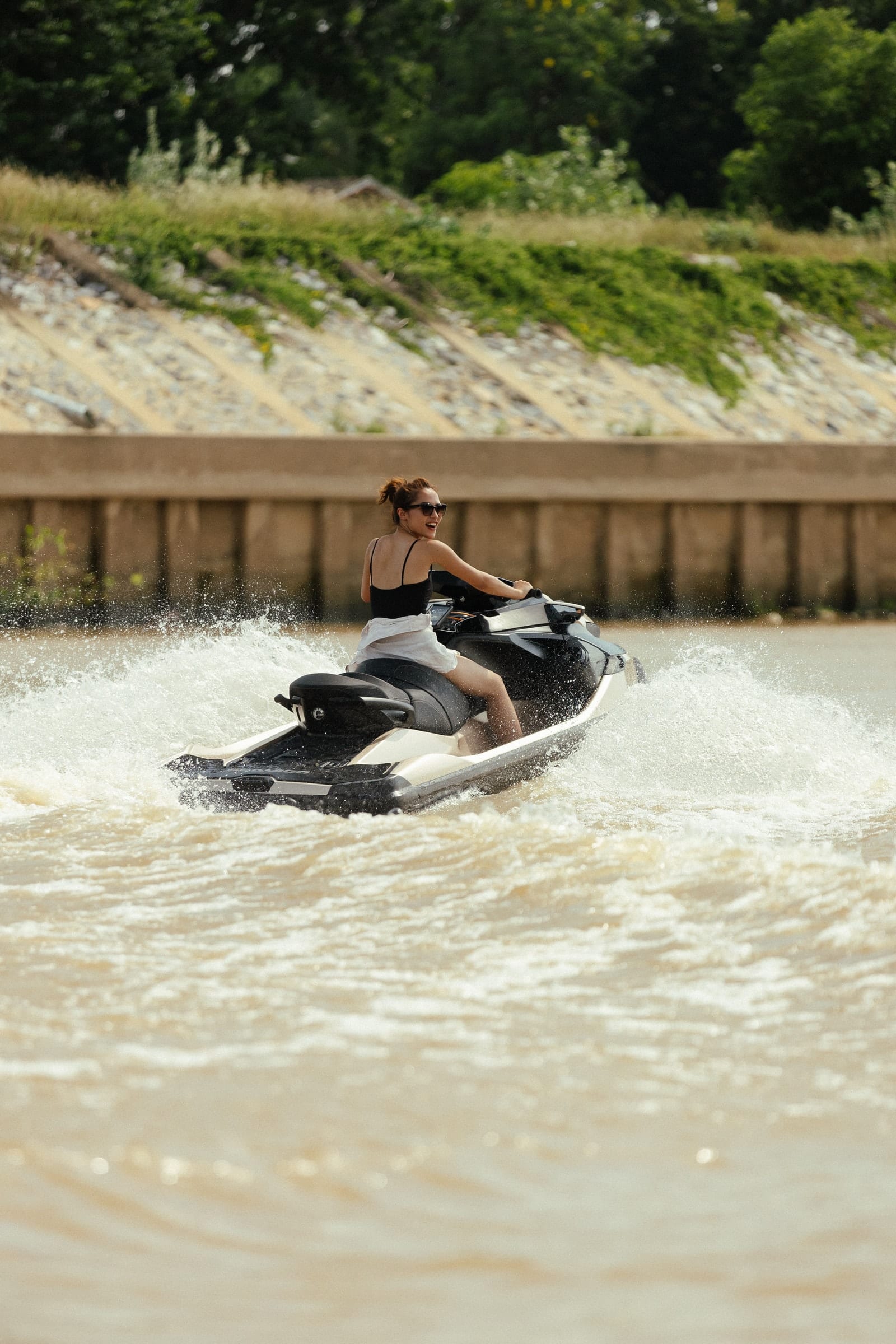 เปิดคันเร่ง — Mercury GT jet ski Ayutthaya (48)