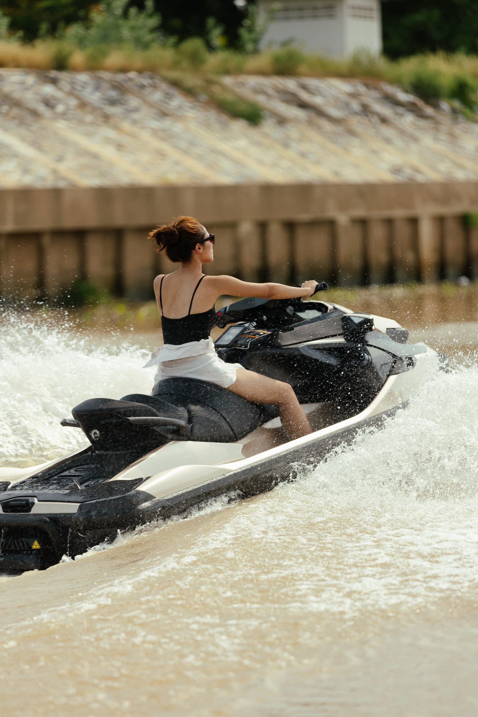 เปิดคันเร่ง — Mercury GT jet ski Ayutthaya (49)