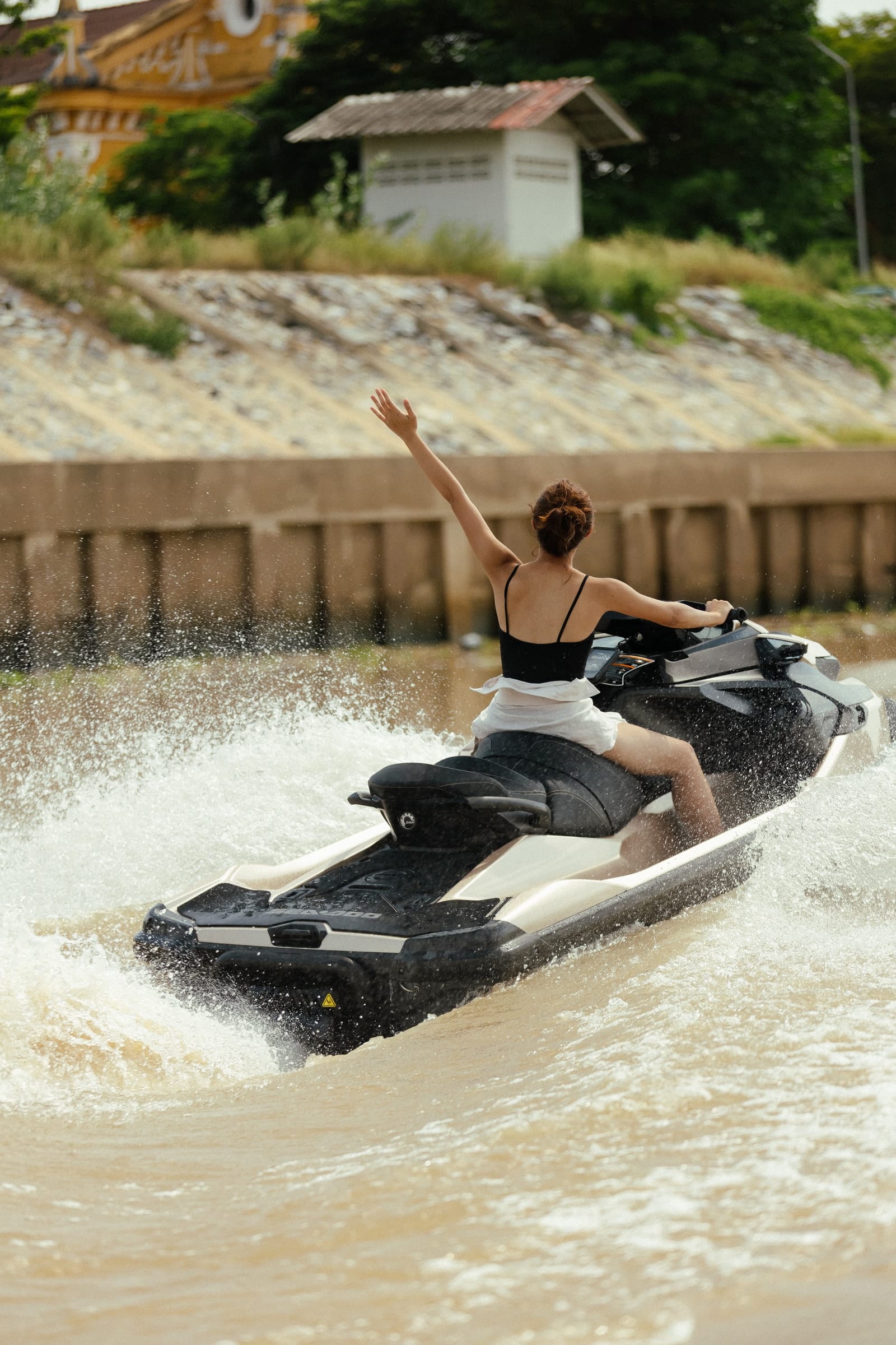 เปิดคันเร่ง — Mercury GT jet ski Ayutthaya (50)