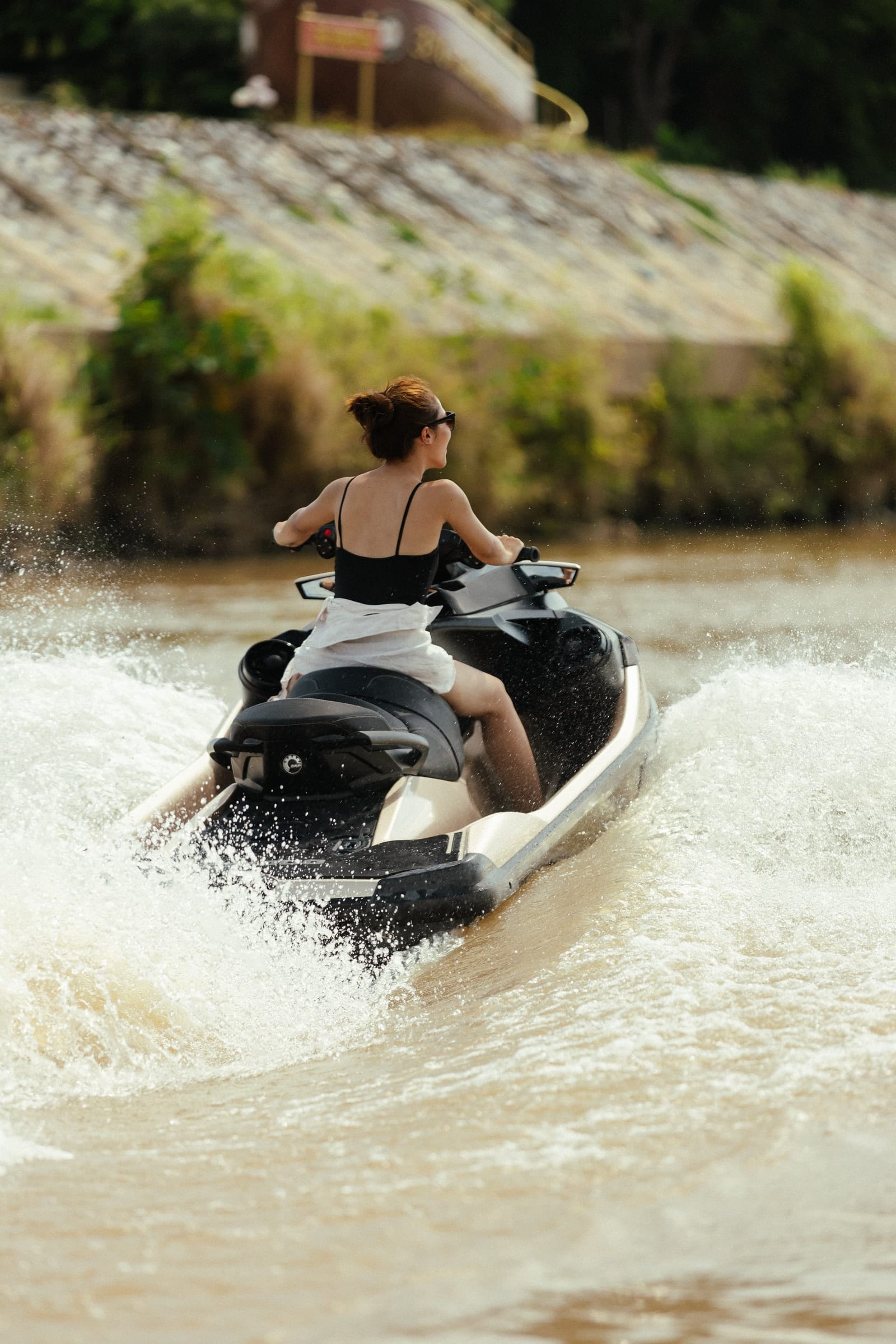 เปิดคันเร่ง — Mercury GT jet ski Ayutthaya (53)