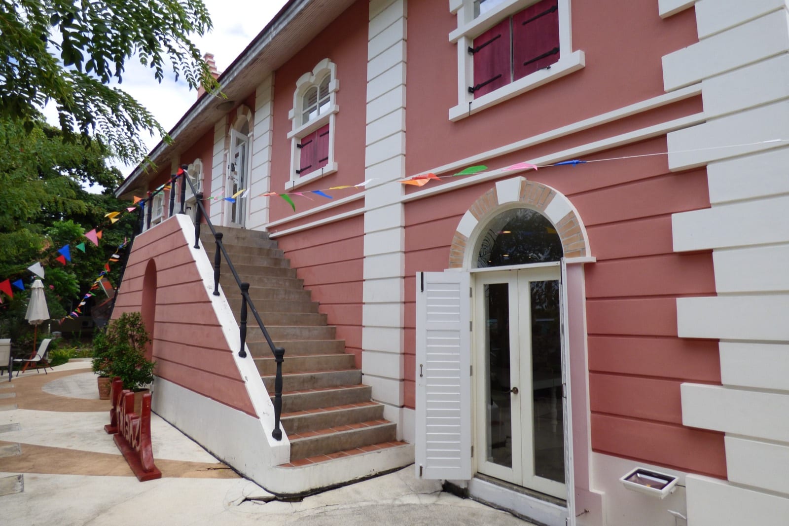บ้านฮอลันดา (สถานีการค้าดัตช์ VOC)